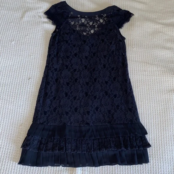 Navy Blue Lace Jessica Simpson Cocktail dress Size 4 Navy Blue Lace Jessica Simpson Cocktail dress Size 4